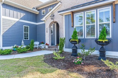 Price improvement! Now offered at $955,000. This impeccably - photo 6