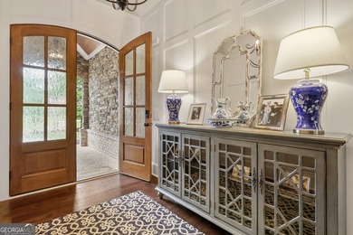 Welcome to 204 Tuxedo Circle, a stunning custom-built residence - photo 7