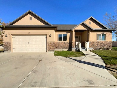 Lake Home For Sale in Saratoga Springs, Utah