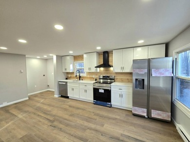 Welcome home to 65 Windsor Road with lots of curb appeal - photo 21