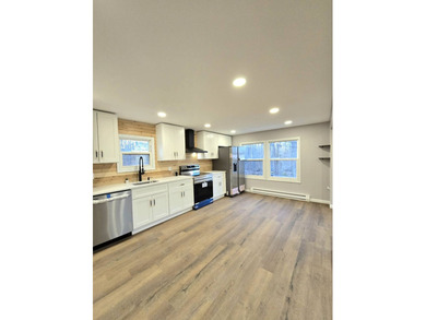 Welcome home to 65 Windsor Road with lots of curb appeal - photo 28