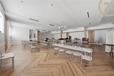 Institutional / Educational Facility - 6,500+ Sq Ft on 40x100 - photo 29