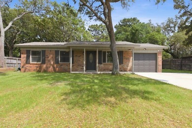 Welcome to your new home! This beautifully remodeled brick home - photo 1