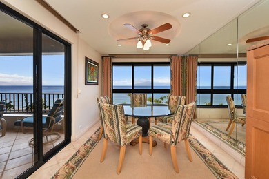 Rarely offered a very desirable inter courtyard location this 2 - photo 11