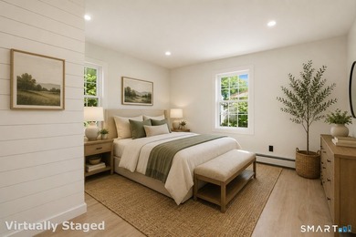 Completely renovated from top to bottom, this stunning 4-bedroom - photo 13