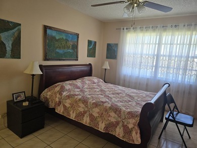 VILLA ON QUIET STREET, CONVERTIBLE FLOOR PLAN, WITH 2nd BEDROOM - photo 13