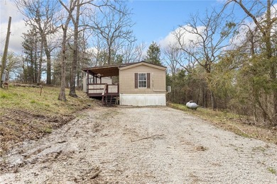 Escape to the lake with this cozy 1 bedroom, 1 bathroom retreat - photo 15