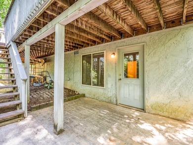 Well maintained ranch home situated on 1/2 wooded lot in the - photo 17