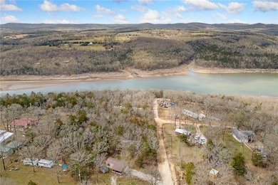 Escape to the lake with this cozy 1 bedroom, 1 bathroom retreat - photo 18