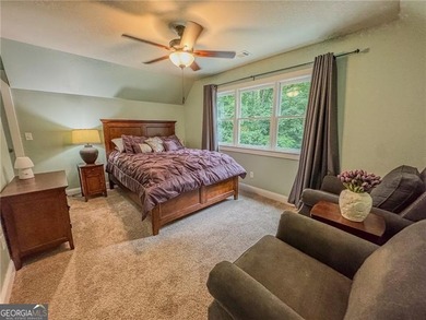 This beautiful home is a hidden gem! After coming through a long - photo 23