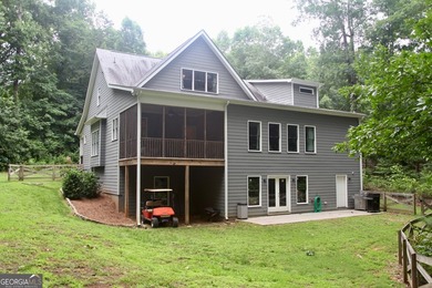 This beautiful home is a hidden gem! After coming through a long - photo 26