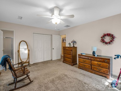 Well maintained ranch home situated on 1/2 wooded lot in the - photo 27