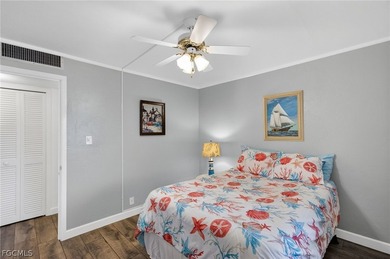 Corner unit, always the way to go! You get more light flooding - photo 29