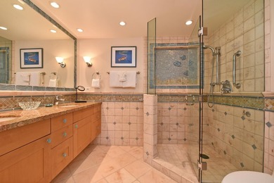 Rarely offered a very desirable inter courtyard location this 2 - photo 31