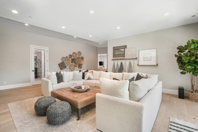 This home is a breathtaking mountain contemporary masterpiece - photo 32