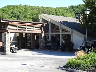 Well maintained ranch home situated on 1/2 wooded lot in the - photo 47