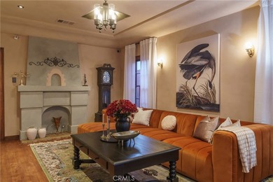 Welcome to 2015 San Francisco Avenue, a truly one-of-a-kind - photo 11