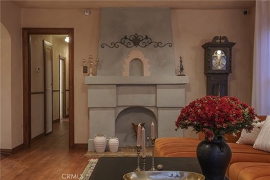 Welcome to 2015 San Francisco Avenue, a truly one-of-a-kind - photo 12