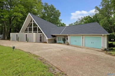 Lake Home For Sale in Florence, Alabama