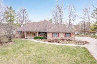 Lake Sandia Home For Sale in Krakow Wisconsin