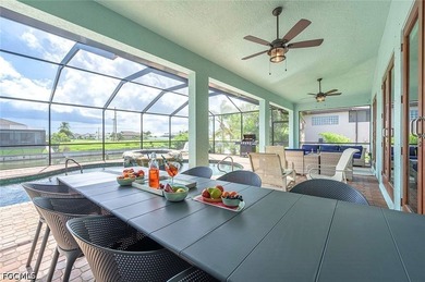Beautiful 4-bedroom, 2-bathroom waterfront home located in - photo 24