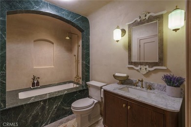 Welcome to 2015 San Francisco Avenue, a truly one-of-a-kind - photo 31