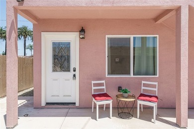 Welcome to 2015 San Francisco Avenue, a truly one-of-a-kind - photo 46