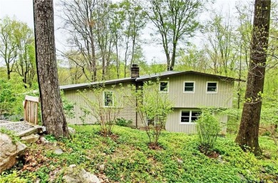 Lake Home For Sale in Ridgefield, Connecticut