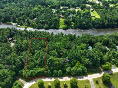 (private lake, pond, creek) Lot For Sale in Menomonie Wisconsin