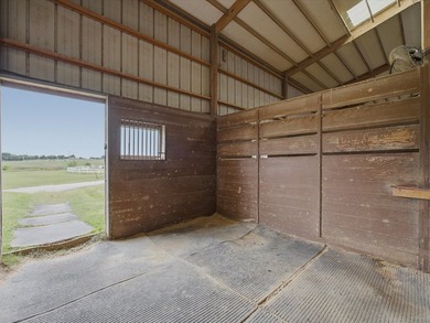 Located in the heart of Flower Mound, this 18+/- acre horse - photo 21