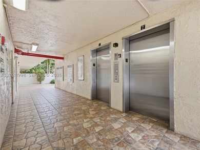 Charming furnished 4th-floor 1 bedroom /2 baths condo with - photo 25
