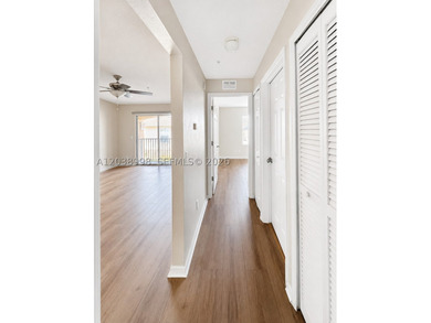 BRIGHT, MODERN & MOVE-IN READY CORNER UNIT IN JAMESON PLACE! - photo 29