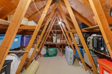 Nestled in the prestigious and highly sought-after Hidden Oaks - photo 44