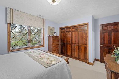 Nestled in the prestigious and highly sought-after Hidden Oaks - photo 45