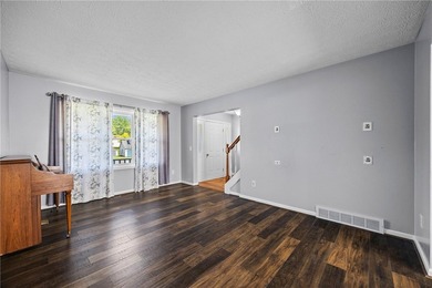 Welcome to this beautiful 3-bedroom, 1.5-bathroom Colonial home - photo 9