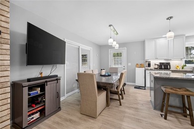 Welcome home to 10 Mascot Drive, a beautifully updated 1 - photo 6