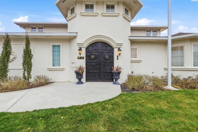 MLS# 289995 Truly one-of-a-kind home with panoramic views of the