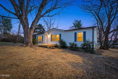 Boone Lake Home Sale Pending in Piney Flats Tennessee