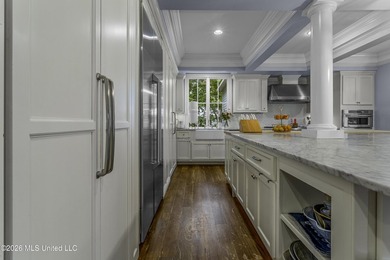 Located in the absolute heart of downtown Ocean Springs on one - photo 18