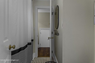 Located in the absolute heart of downtown Ocean Springs on one - photo 44