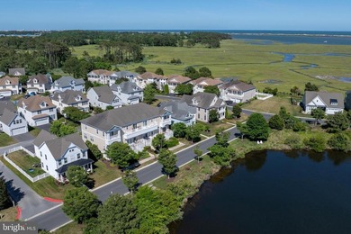 **Stunning End-Unit Toll Brothers Townhome in The Landings at - photo 46