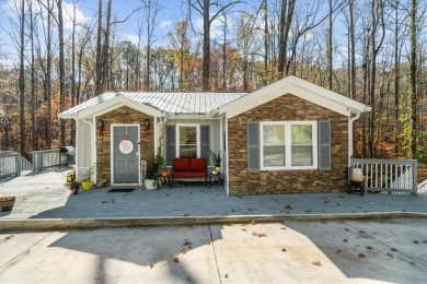 Lake Home For Sale in Dawsonville, Georgia