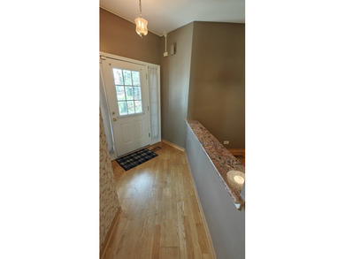 Welcome to this beautifully updated, open-concept 2-story - photo 5