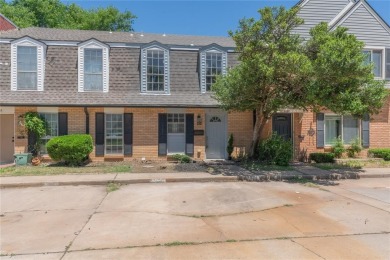 Lake Hefner Townhome/Townhouse For Sale in Oklahoma City Oklahoma