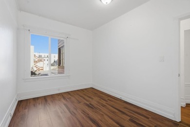 Ideally located near the University of San Francisco and the - photo 27