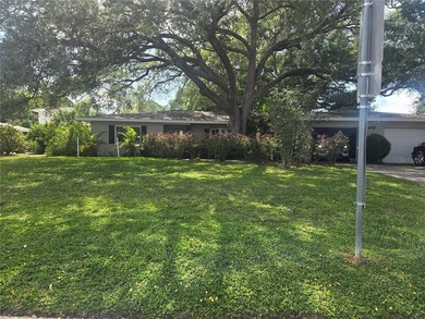 Welcome to a rare opportunity to own an exceptional golf course - photo 3