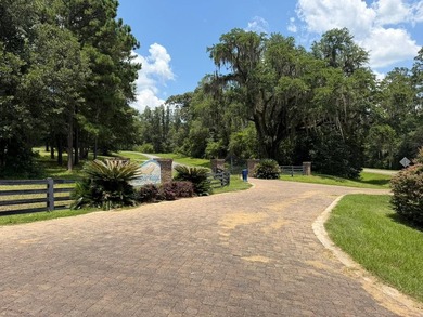 Seminole Ridge Community...off the grid but sitll connected - photo 19