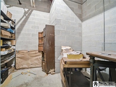 Large well maintained brick building with ample parking situated - photo 27