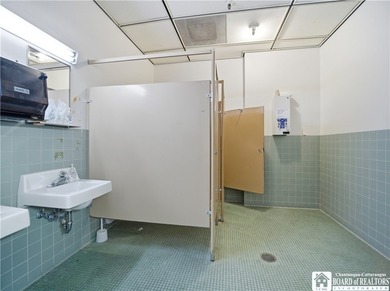 Large well maintained brick building with ample parking situated - photo 32