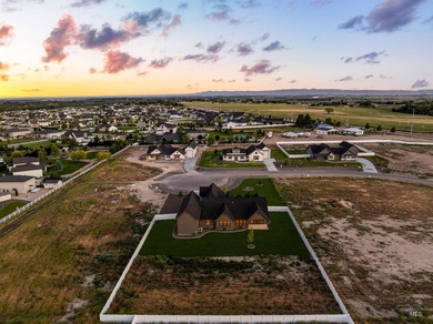 Located in Waterbrook Farms, a boutique community of just 26 - photo 2